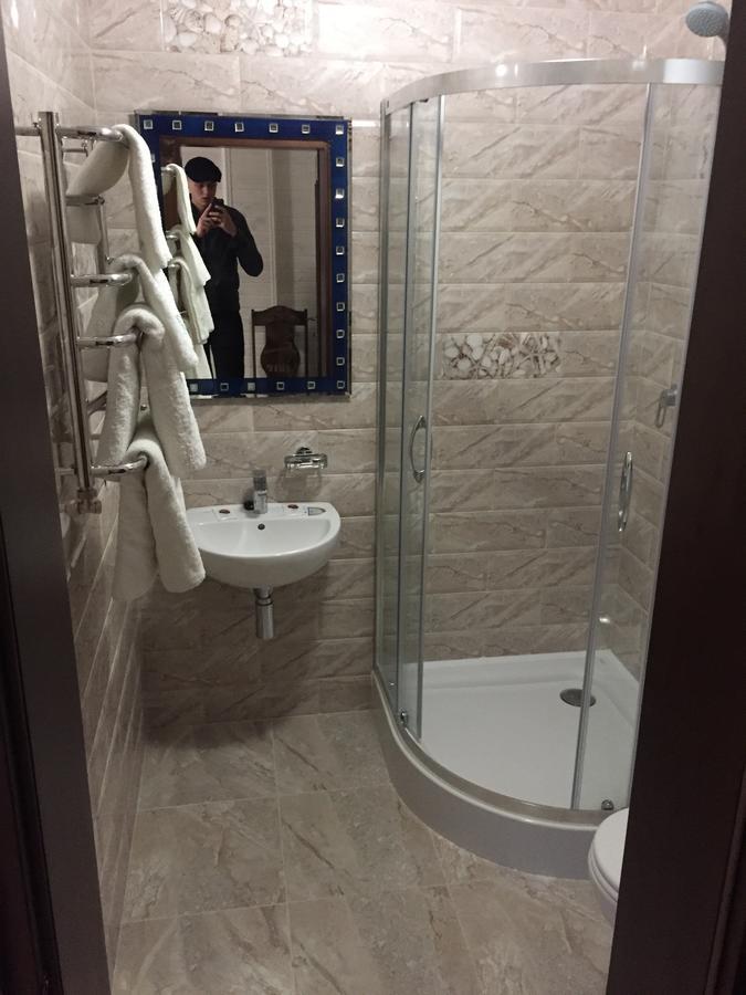 Podilskii Dvir Yakushintsy Luaran gambar